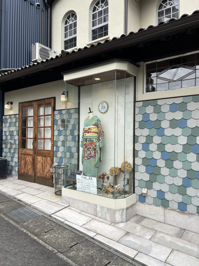 大津市のリサイクルショップ外観もかわいいtentoさん