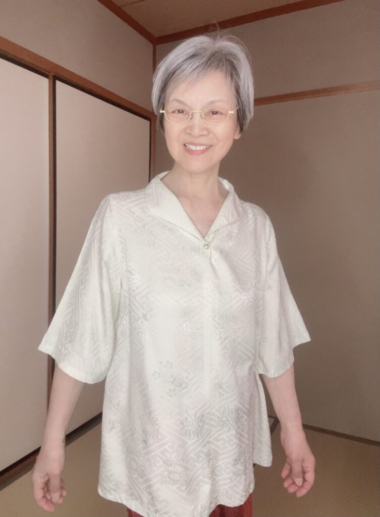 襦袢リメイクブラウス