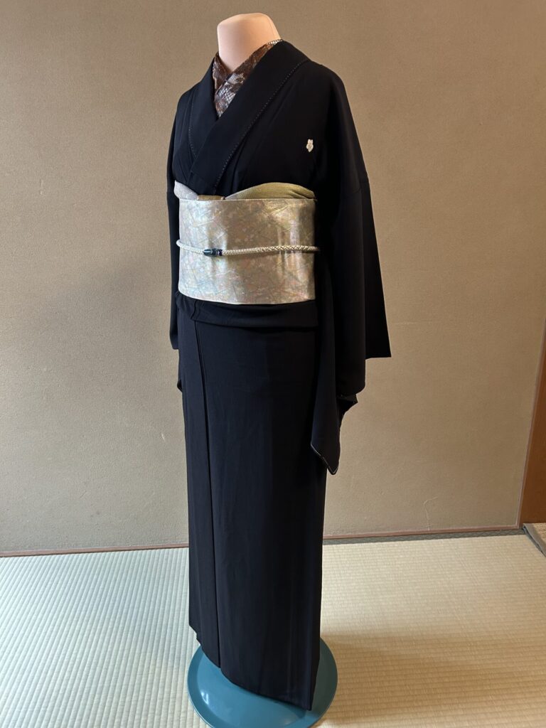 黒紋付を喪服以外に普段にも着る