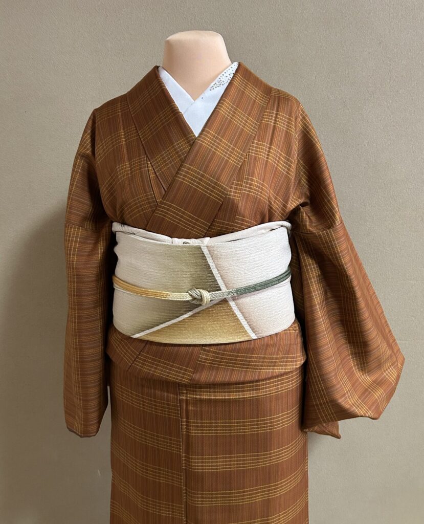 黄八丈着物に染帯のコーディネート