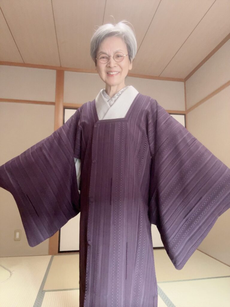 輪奈ビロードの9分丈道行コート