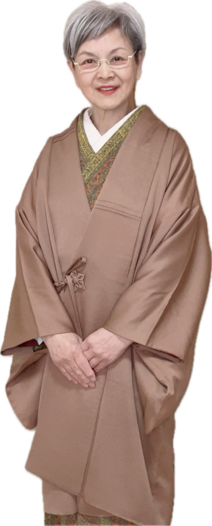 膝下までコートの着丈を伸ばすことができました。