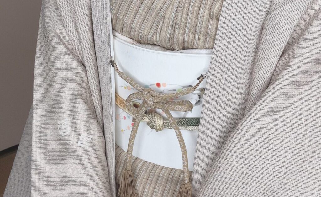 帯が主役のコーディネート