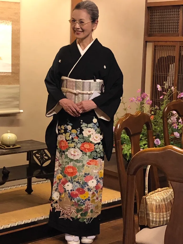 すなおさん主催の第一回「留袖の会」での記念写真