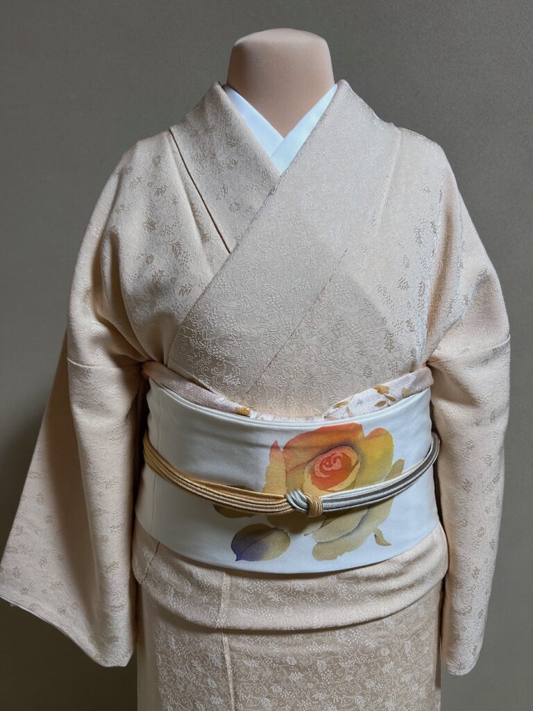 若い時の色無地を名古屋帯でカジュアルに