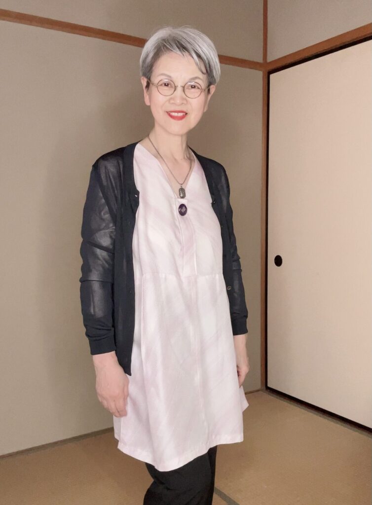リメイクしたチュニックの着用例