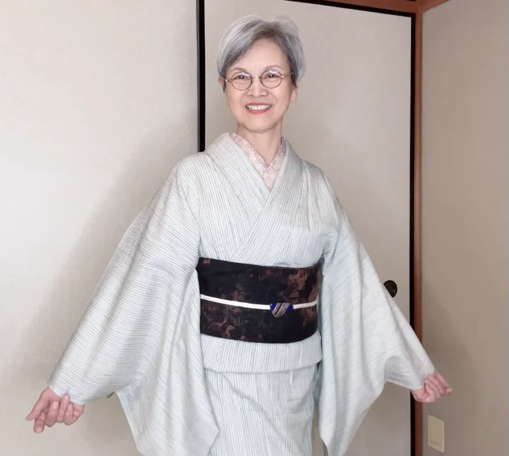 単衣着物に麻の半幅帯